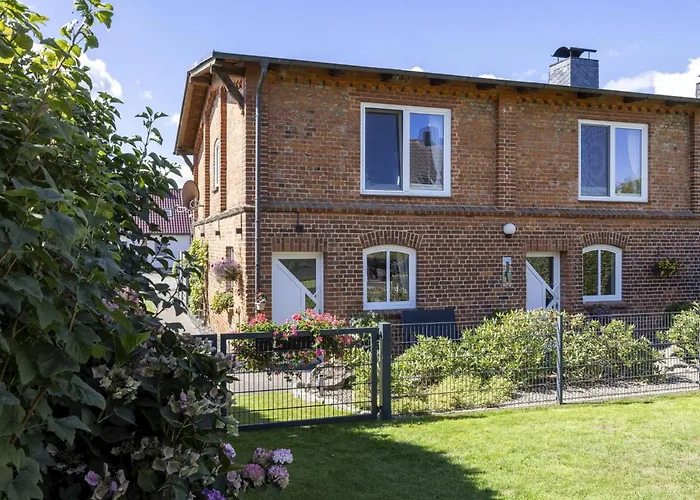 Zur Steinbaeck Wahrstorf (Nordwestmecklenburg)